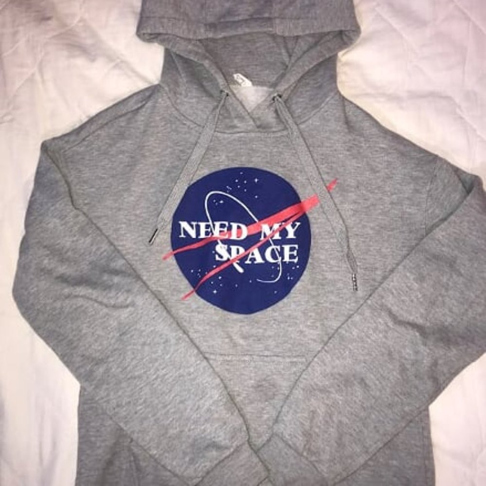 'Need my space' NASA Hoodie. XS Womens - Picture 1 of 1